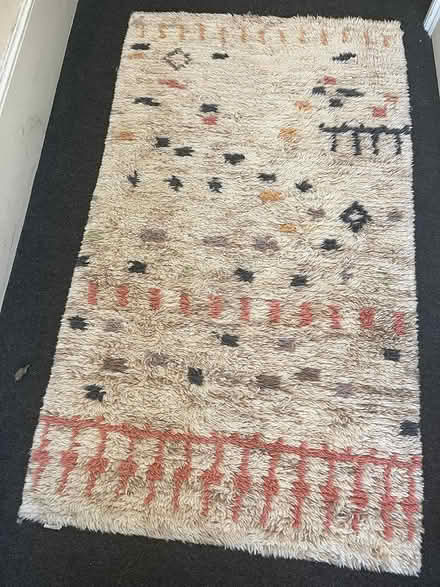 Photo of free H&M wool rug 140x80cm (Between Commons SW11) #1