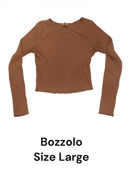 Photo of free Bozzolo Woman’s Top (Brooklyn Storage) #1
