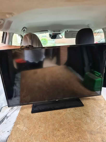 Photo of free Tv's (Lawford) #1