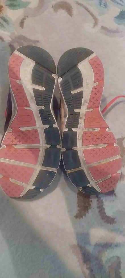 Photo of free Trainers size 4 (Kennington OX1) #3