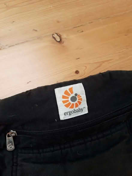 Photo of free Ergobaby sling (Walthamstow Village E17) #2