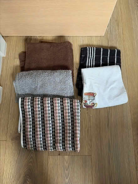 Photo of free Hand & Tea towels (Cambridge CB4) #1