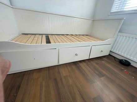 Photo of free ikea hemnes day bed (headington OX3) #2