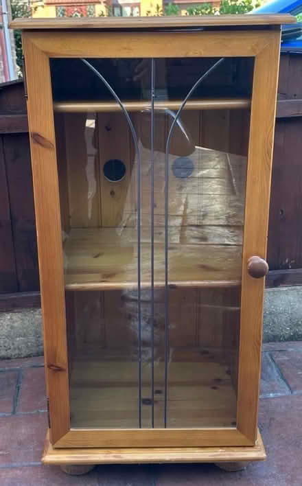 Photo of free record player display cabinet (Halewood L26) #1