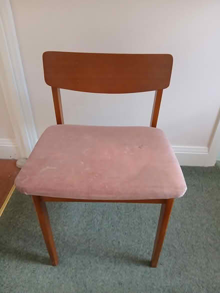 Photo of free dining chair for reupolstering (doncaster DN4) #1