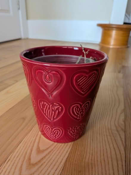 Photo of free red heart flower pot (Old Ottawa south) #1