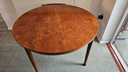 Photo of free Extendable wooden table (Glenfield, LE3) #2