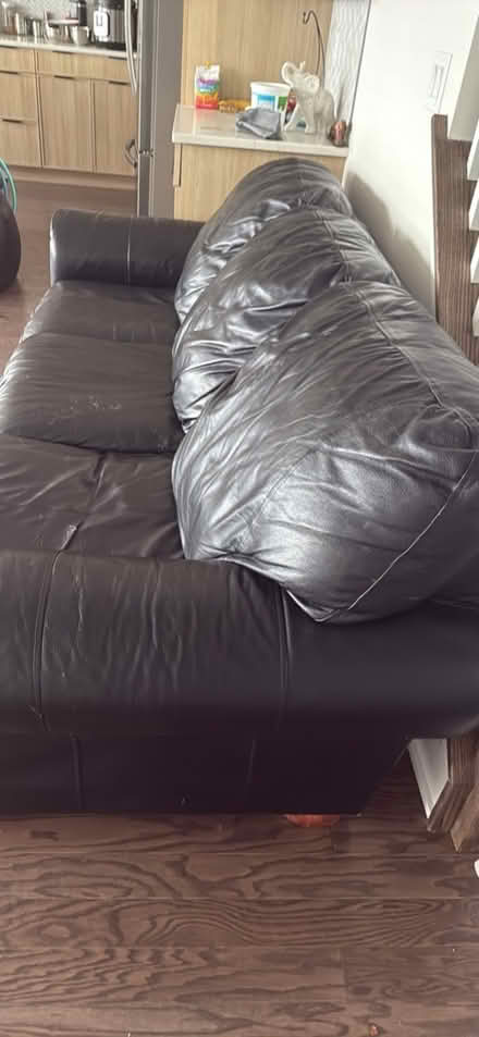Photo of free Leather 3 seater (Chester springs) #1