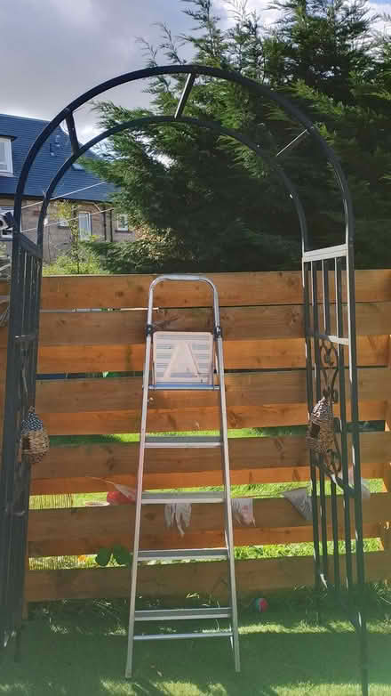 Photo of free Metal garden archway (Chesser EH14) #1