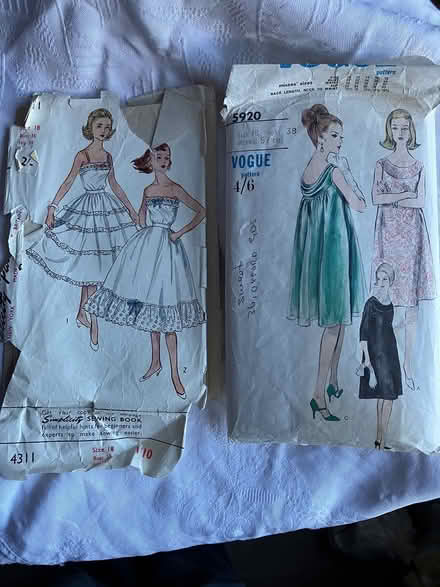 Photo of free Vintage Vogue dress pattern (Malvern Link WR14) #1