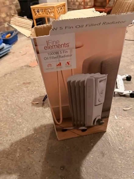 Photo of free Electric heater (Sl6 5JA) #1