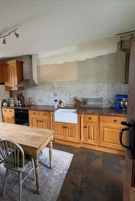 Photo of free Brown granite worktop (Thorverton EX5) #1