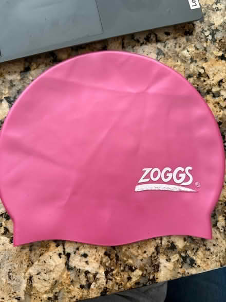 Photo of free Boggs swimming cap (Forest Hill OX33) #1