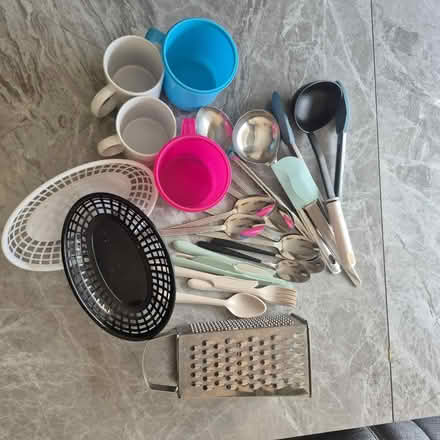 Photo of free Kitchen items (Stanks drive) #2