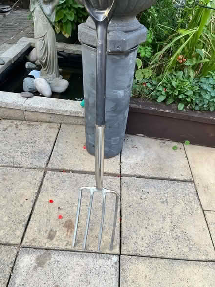 Photo of free Garden fork (Mapperley NG5) #1