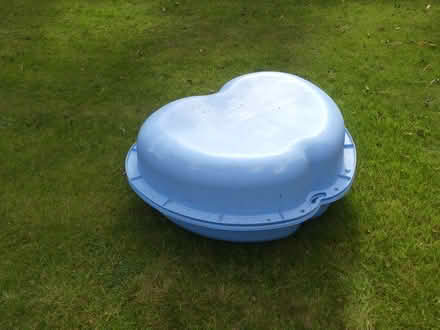 Photo of free Garden Paddling/Ball Pool (Gilesgate DH1) #1
