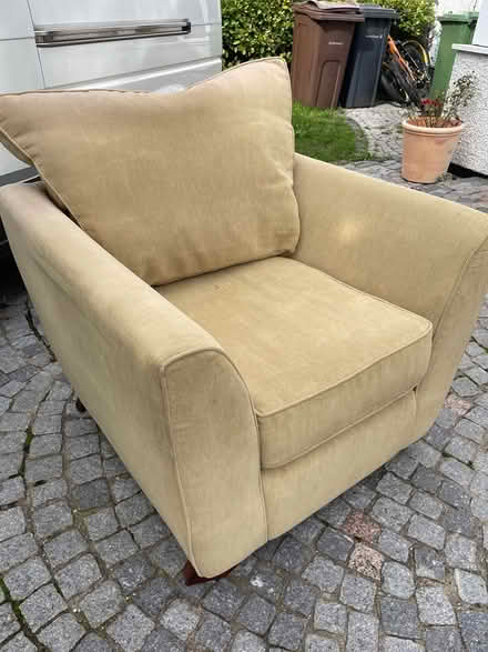 Photo of free 3 seater and 2 armchairs (Formby L37) #3