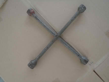 Photo of free Wheel Brace (Bromsgrove B61) #1