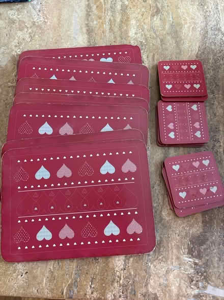 Photo of free Placemats (Hanworth TW13) #1