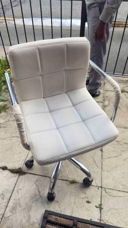 Photo of free Chair (Patricroft M30) #1
