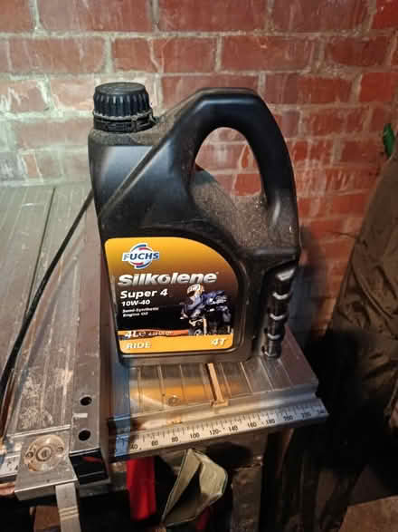 Photo of free Engine oil (Colchester CO2) #1