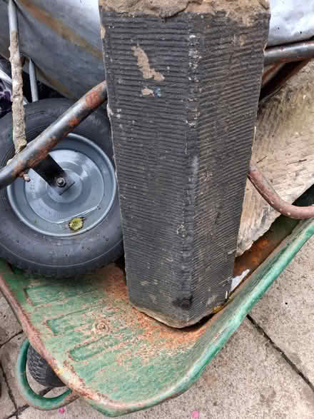 Photo of free Stone ridge (Bd133as) #2
