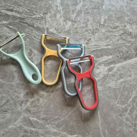 Photo of free Kitchen items #2 (Stanks drive) #2