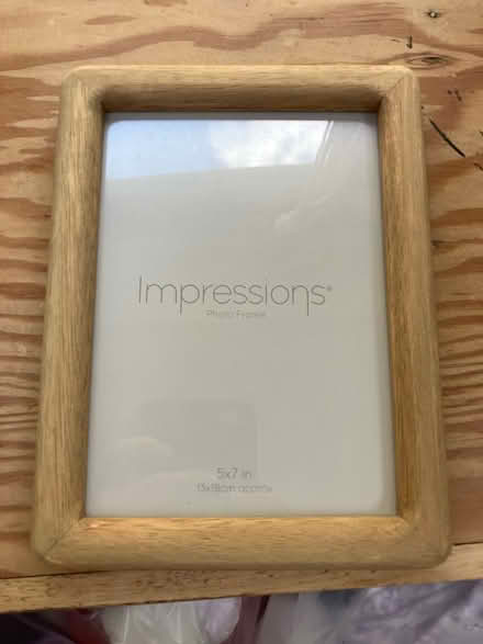 Photo of free Photo Frame - 5 x 7 inch size (Frome (Central) BA11) #1