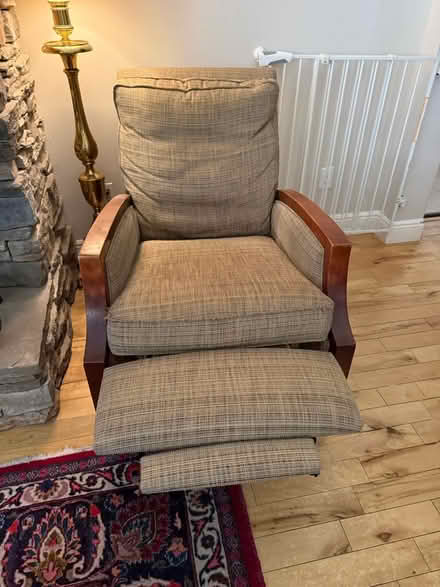 Photo of free Small recliner (Fox trail, loxahatchee) #1