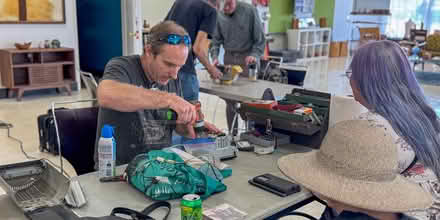 Photo of free Fix-It Night in Magnuson Oct. 9th (NE Seattle) #1