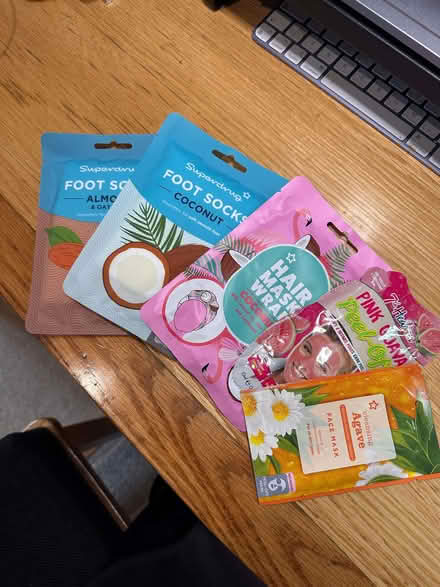 Photo of free Assorted Face Masks & Beauty Treatments (Chipping Norton OX7) #1