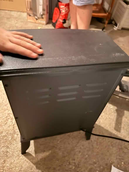Photo of free Small electric fire (Sl6 5JA) #3