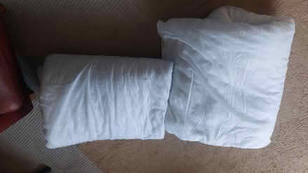 Photo of free 2 x single duvets 10.5 tog (Eastergate PO20) #1
