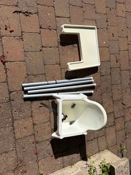 Photo of free IKEA High Chair (Alwoodley LS17) #1