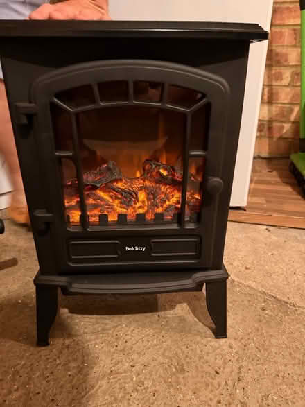 Photo of free Small electric fire (Sl6 5JA) #1
