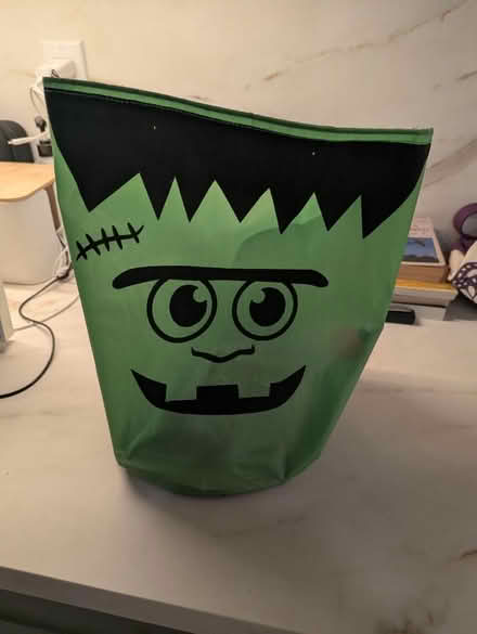 Photo of free Halloween bag and stuff (near Central Park) #1