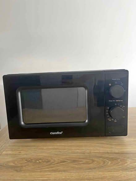 Photo of Microwave (Hyde Park DN4) #1