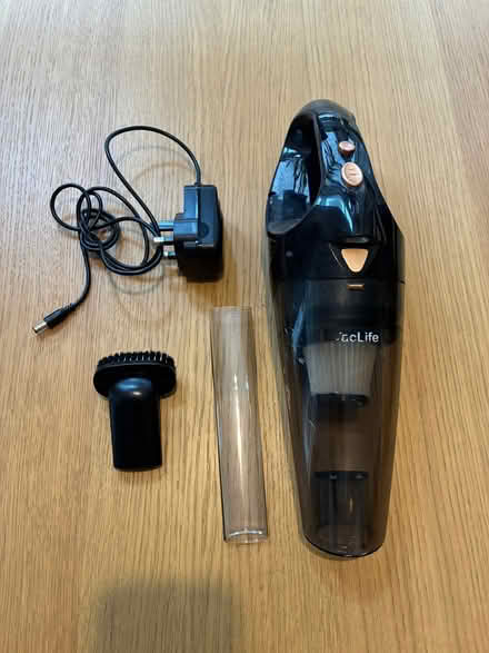 Photo of free Handheld vacuum (Kilburn NW6) #1