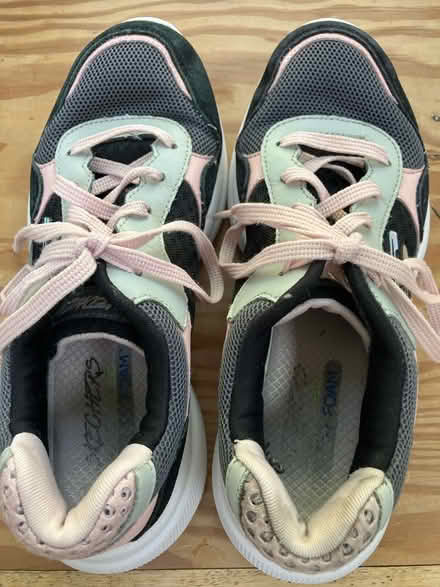 Photo of free Skechers Trainers - SizeUK 4 (Frome (Central) BA11) #2