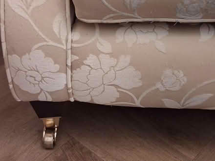Photo of free 3 seater sofa (Pakenham IP31) #2