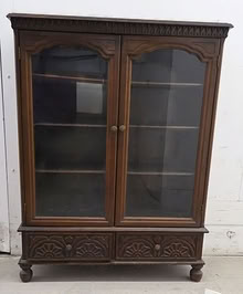 Photo of free Display Cabinet or Bookshelf (Davenport / Dovercourt) #1
