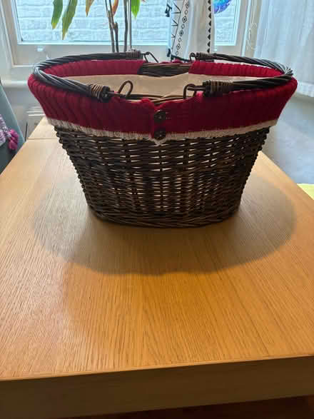 Photo of free Wicker basket (Kilburn NW6) #1