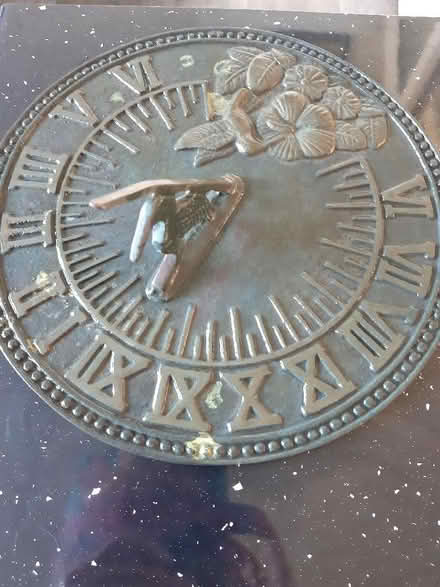 Photo of free Sundial (Ashfield CA14) #1