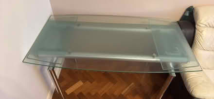 Photo of free Glass oval dining table (Central Watford WD23) #1