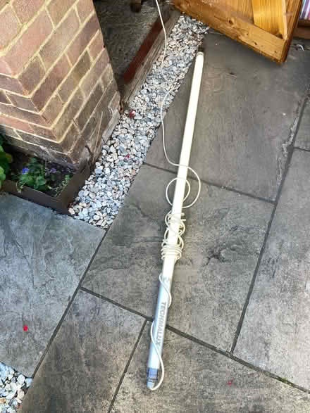Photo of free Workshop or Loft light (Aldershot GU12) #1