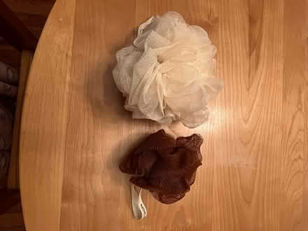 Photo of free Shower poufs (Hintonburg) #1