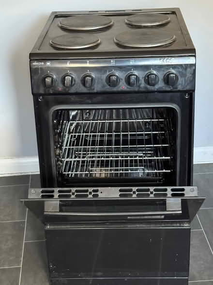 Photo of free Electic cooker (Stockwood BS14) #2