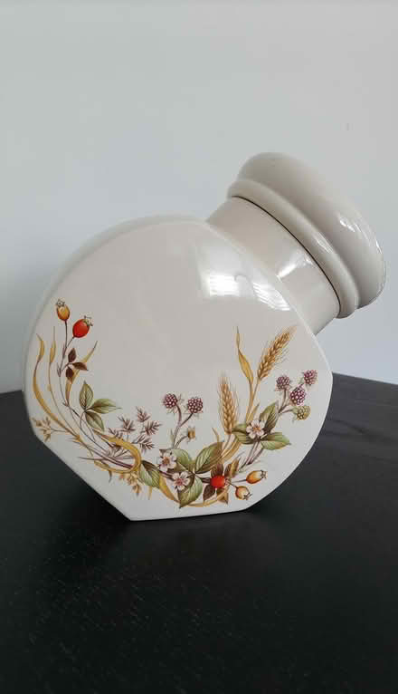Photo of free Vintage storage jar with lid (Barry CF62) #1