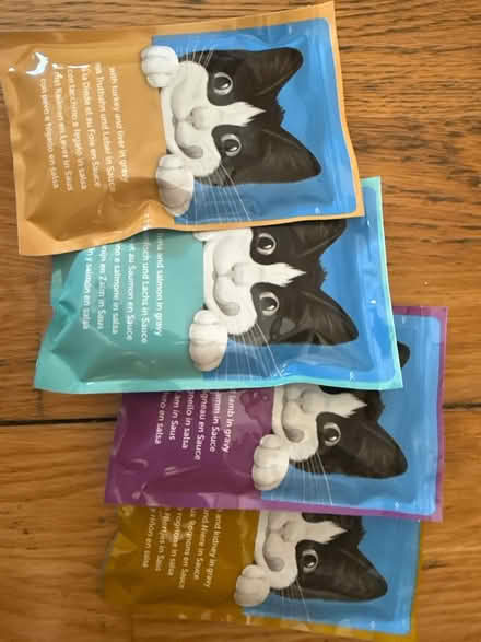 Photo of free Various cat food wet and dry (Brixton SW9) #1