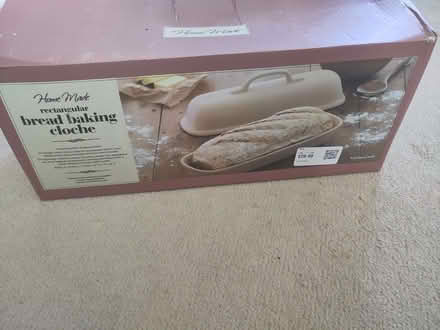 Photo of free bread cloche (The Wharf RG7) #3